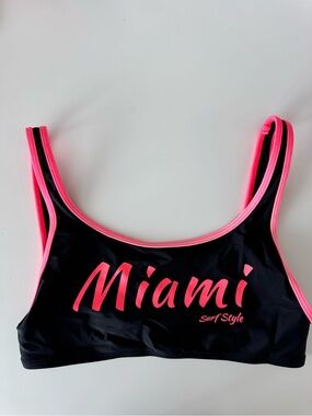 Miami Surf Style Women’s Black Bikini Top with Pink Trim